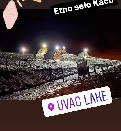 펜션 Uvac Etno Selo Kaco 셰니차