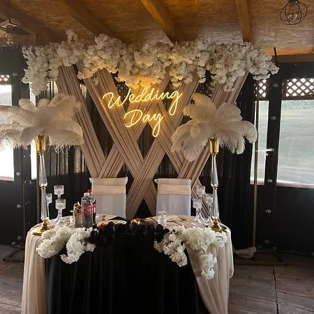 펜션 Uvac Etno Selo Kaco